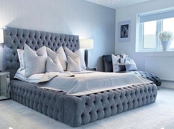 Linen Upholstered Bed with Button-Tufted Headboard