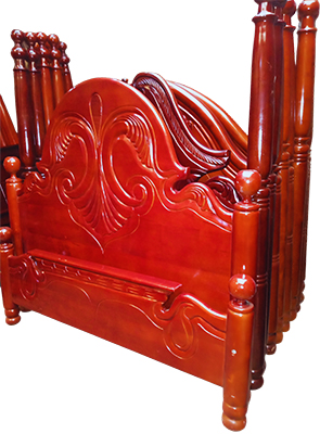 Elegant Cherry Wood Four-Poster Bed