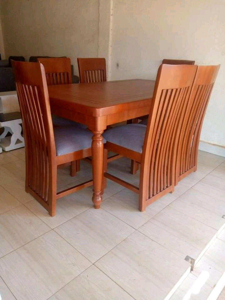 Budget-Friendly Rubberwood Dining Table