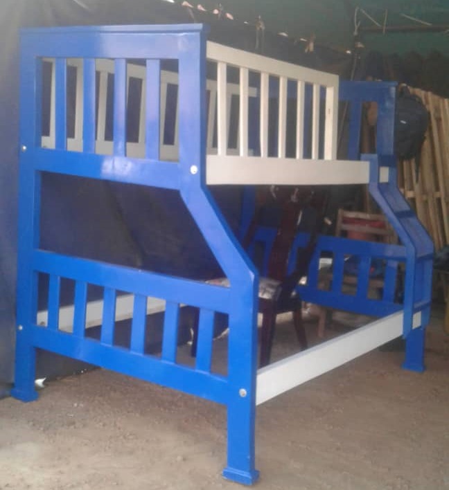 Wooden Bunk Bed for Space Efficiency