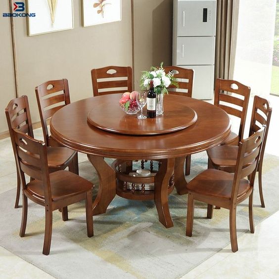 Round dinng table 8 seater 