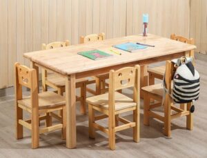 Playful Animal-Inspired Table and Chairs