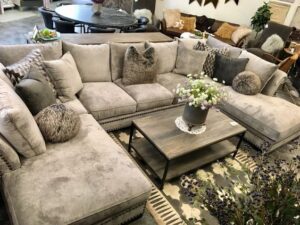 Sectional Sleeper U- Shaped Chesterfield Sofa