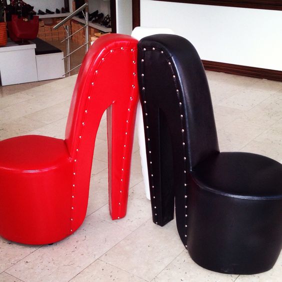 Low-Cost Velvet Chaise Lounge