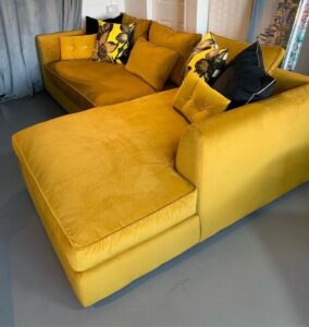 Plaid Pattern Upholstered L-Shaped Sectional