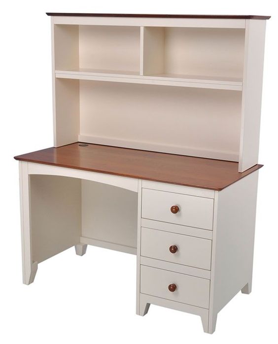 Traditional Desk with Hutch
