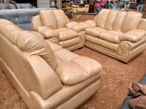 Fiber and Leather Combination Sofaset