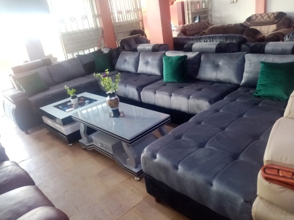 Budget Sectional Sofaset with Ottoman