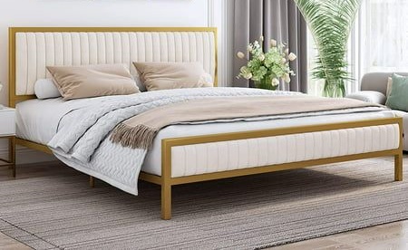 The Celestial Metal Platform Bed