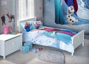 Frozen-themed Kids Bed
