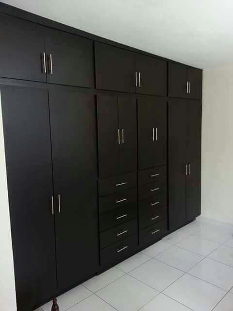 High-Gloss Black Wall Wardrobe