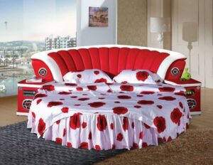 Retro Vibes of the Vintage Round Bed
