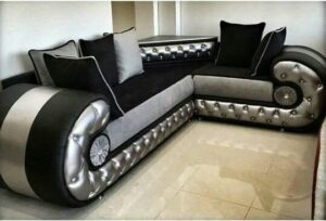 Retro-Inspired Curved Sofa with Tufted Back