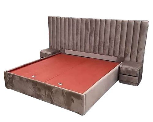 Upholstered bed