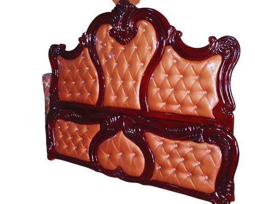 Sleigh Bed