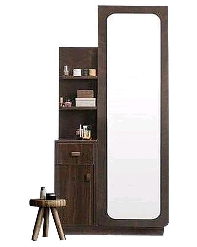 dressing mirror
