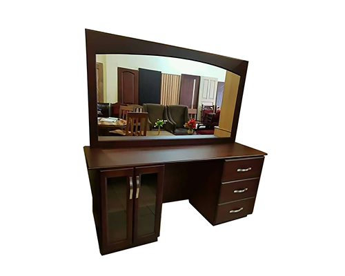 dressing mirror