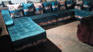 Simple Design U-Shaped Sofaset
