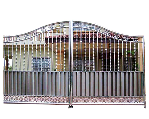 Metallic Gate