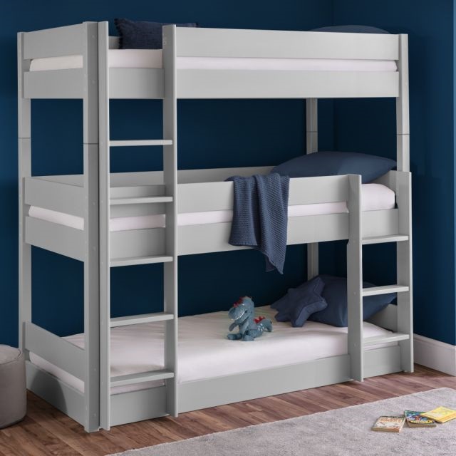 Tripple Decker Bed