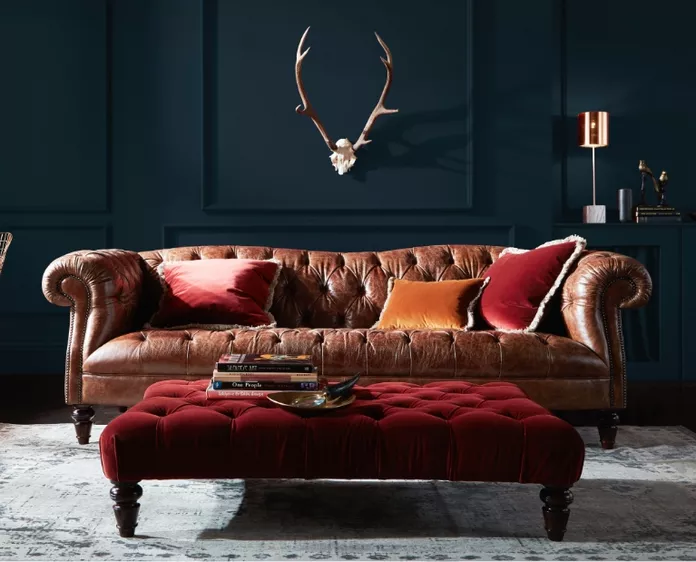 Traditional sofa 3 seater