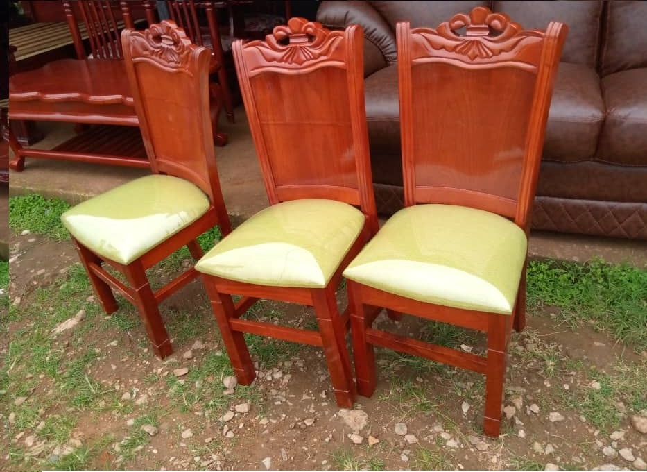 Upholstered Fabric had wood dining Chair
