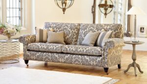 Traditional sofa 2 seater