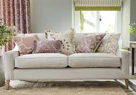 Traditional sofa 2 seater