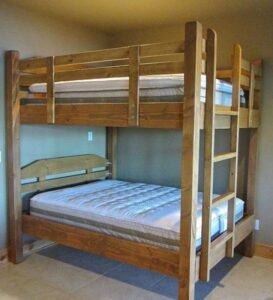 Art Deco-inspired Wooden Bunk Bed with Geometric Patterns