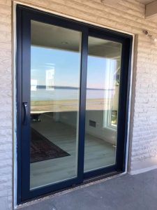 Sliding Aluminum Door with Built-in Blinds