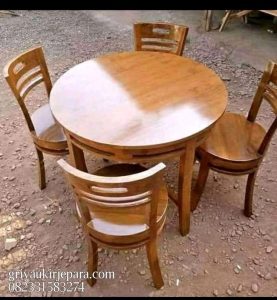 Round Wooden Pedestal Dining Table