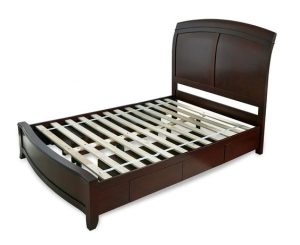Sleigh Bed with Mahogany Finish