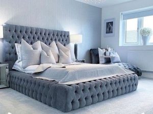 Tufted Headboard Upholstered Bed with Button