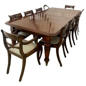 Vintage-Inspired Mango Wood Dining Table
