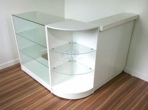Corner Glass Display Unit for Retail Spaces