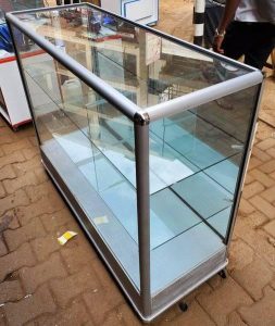 Glass Merchandise Display Tower