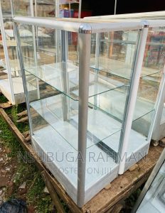 Glass Merchandise Display Tower