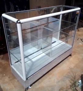 Glass Merchandise Display Tower