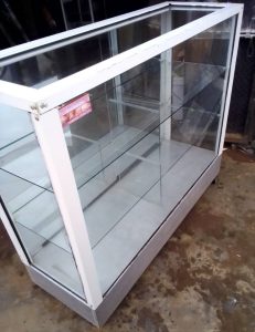 Glass Merchandise Display Tower