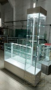 Illuminated Glass Showcase