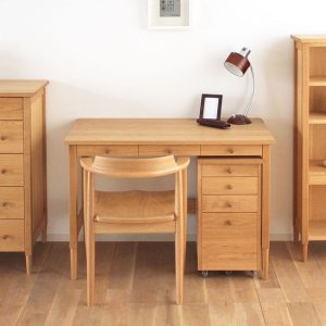 Traditional Writing Desk with Drawers