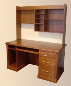 Vintage Style Reading Table