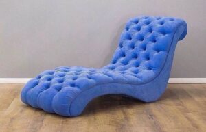 Chesterfield Chaise Lounge