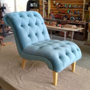 Chesterfield Chaise Lounge