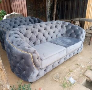 Vintage Brown Leather Chesterfield Settee
