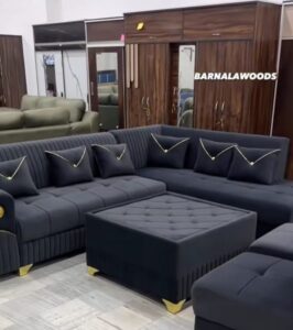 Plaid Pattern Upholstered L-Shaped Sofaset 