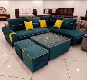 Plaid Pattern Upholstered L-Shaped Sofaset 