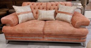 6-Seater Distressed Leather Chesterfield Sofa