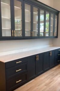 Sleek Black Kitchen Cabinet