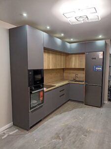 Two-Tone Color Kitchen Cabinets